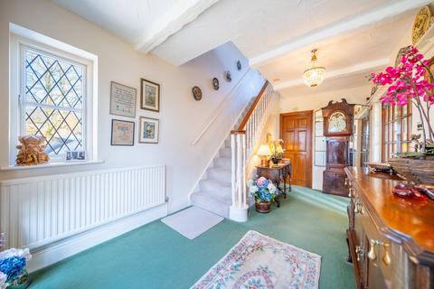 4 bedroom detached house for sale, Eaves Lane Stoke-on-trent, Staffordshire, ST2 8LY