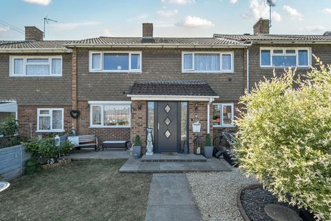 100 Stag Hill, Basingstoke, RG22 6JQ