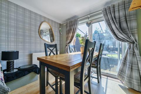 100 Stag Hill, Basingstoke, RG22 6JQ