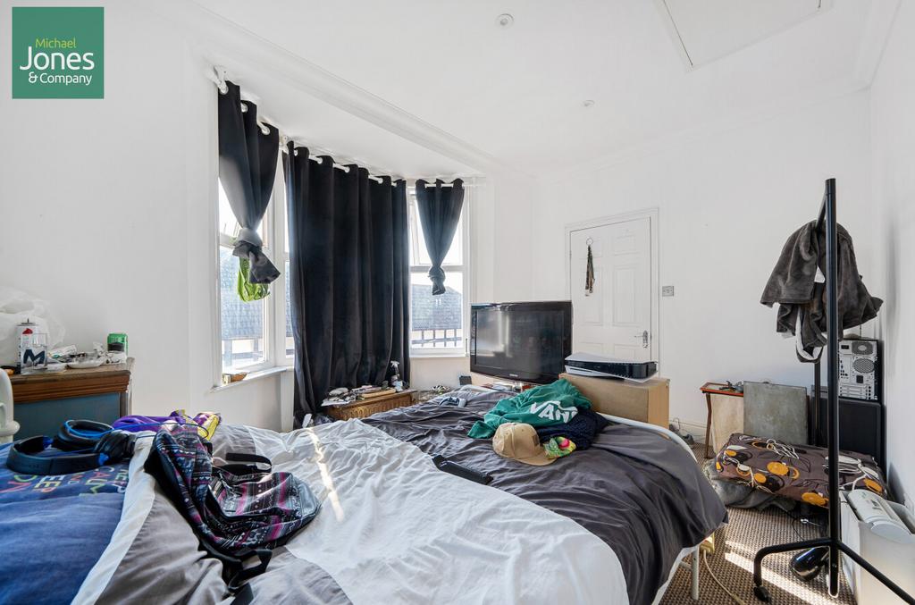 Main Bedroom