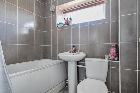 undefined, Chargrove, Bristol BS37