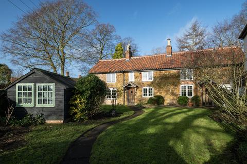 4 bedroom detached house to rent, Main Street, Wartnaby LE14