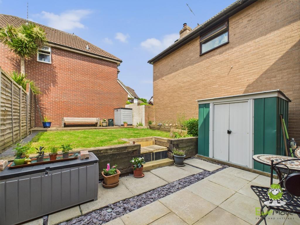 Ewe Move Estate Agents Basingstoke - Chaldon Green