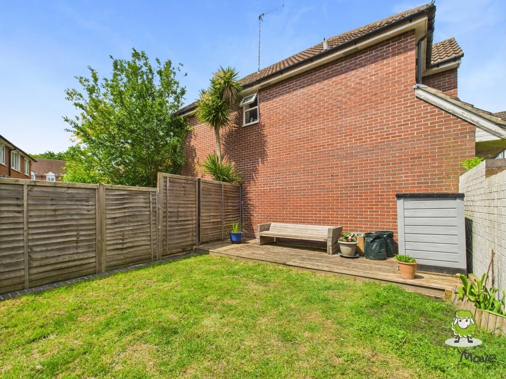 Ewe Move Estate Agents Basingstoke - Chaldon Green
