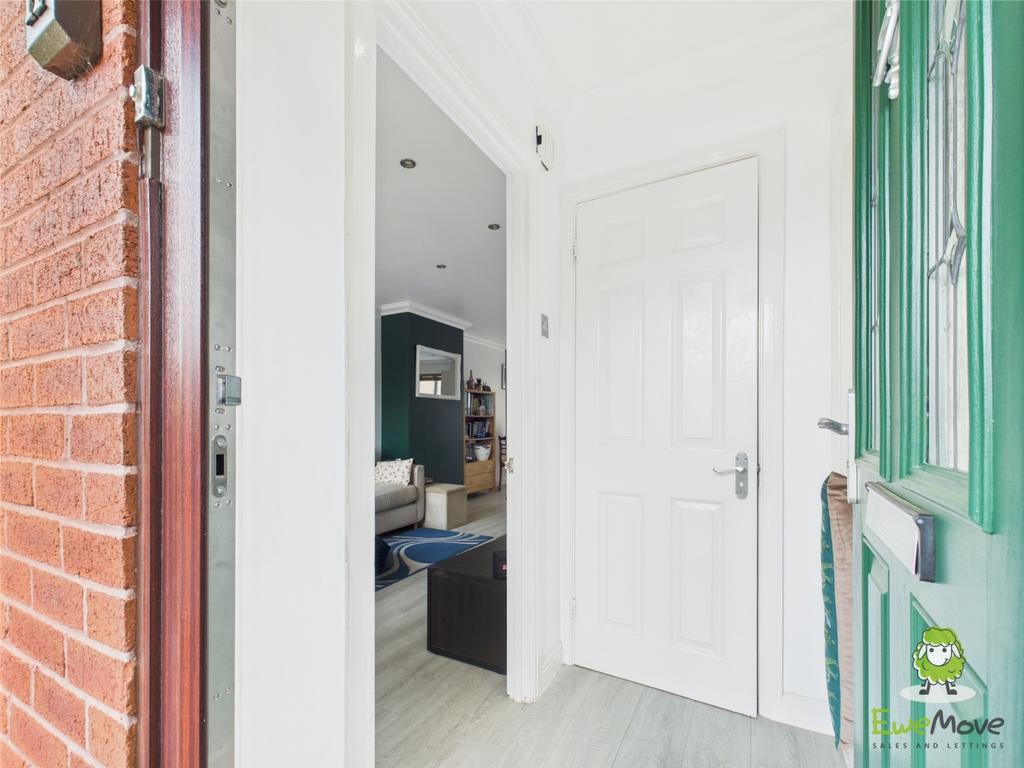 Ewe Move Estate Agents Basingstoke - Chaldon Green