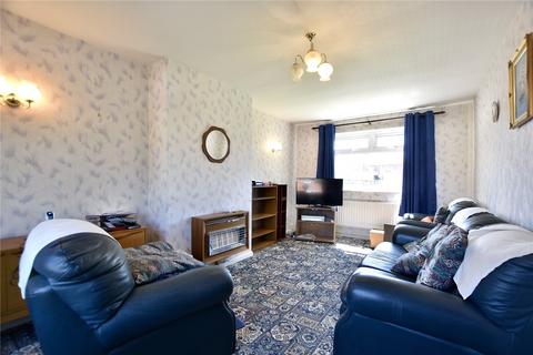 3 bedroom semi-detached house for sale, Trent Road, Shaw, Oldham, Greater Manchester, OL2