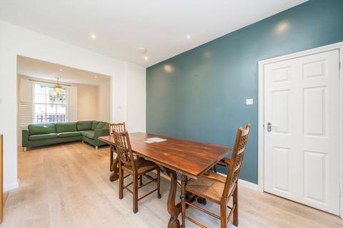 4 bedroom house to rent, Mornington Crescent, London NW1