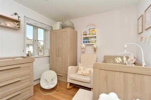 17 Horace Road, Strood, Rochester, ME2 2GB