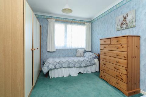 8 Buckhurst Drive, Cliftonville, Margate, CT9 3HT