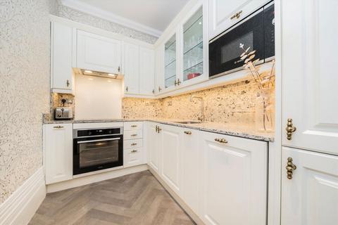 2 bedroom flat for sale, Gray's Inn Road, London WC1X