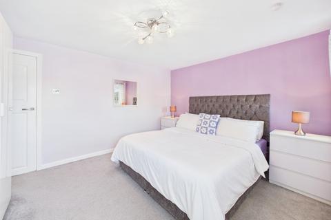 20 Atholl Place, Linwood, Paisley, PA3 3QZ