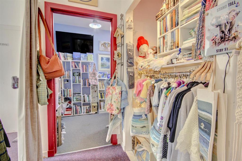 Retail unit