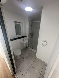 Studio to rent, Standard Studio, Norfolk House, L1