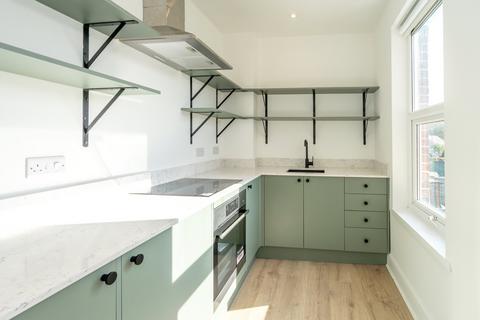 2 bedroom apartment for sale, Spitalfield Lane, Chichester, PO19