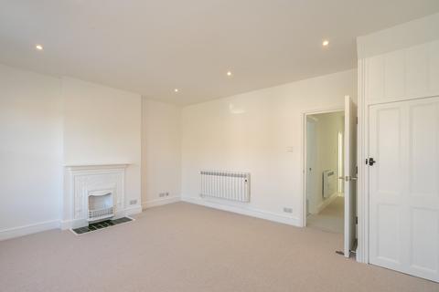 2 bedroom apartment for sale, Spitalfield Lane, Chichester, PO19