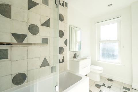 2 bedroom apartment for sale, Spitalfield Lane, Chichester, PO19