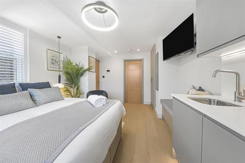 Apartment to rent, Shirland Road, London W9