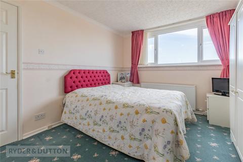 4 Claytons Close, Springhead, Oldham, OL4 4NT