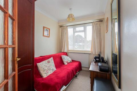30 Stonecroft Avenue, Iver, SL0 9QF