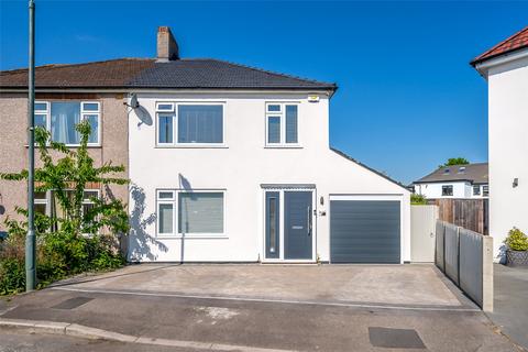 12 Lydd Road, Bexleyheath, DA7 5PB