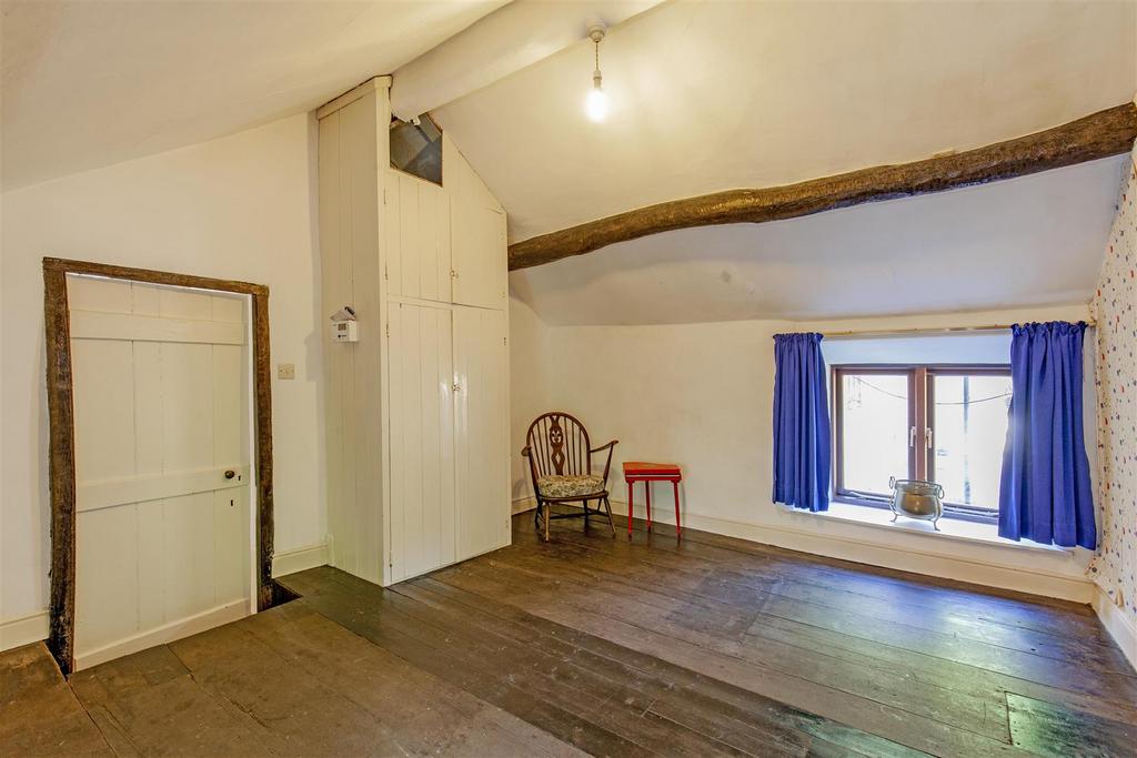 Bedroom 3-3.jpg