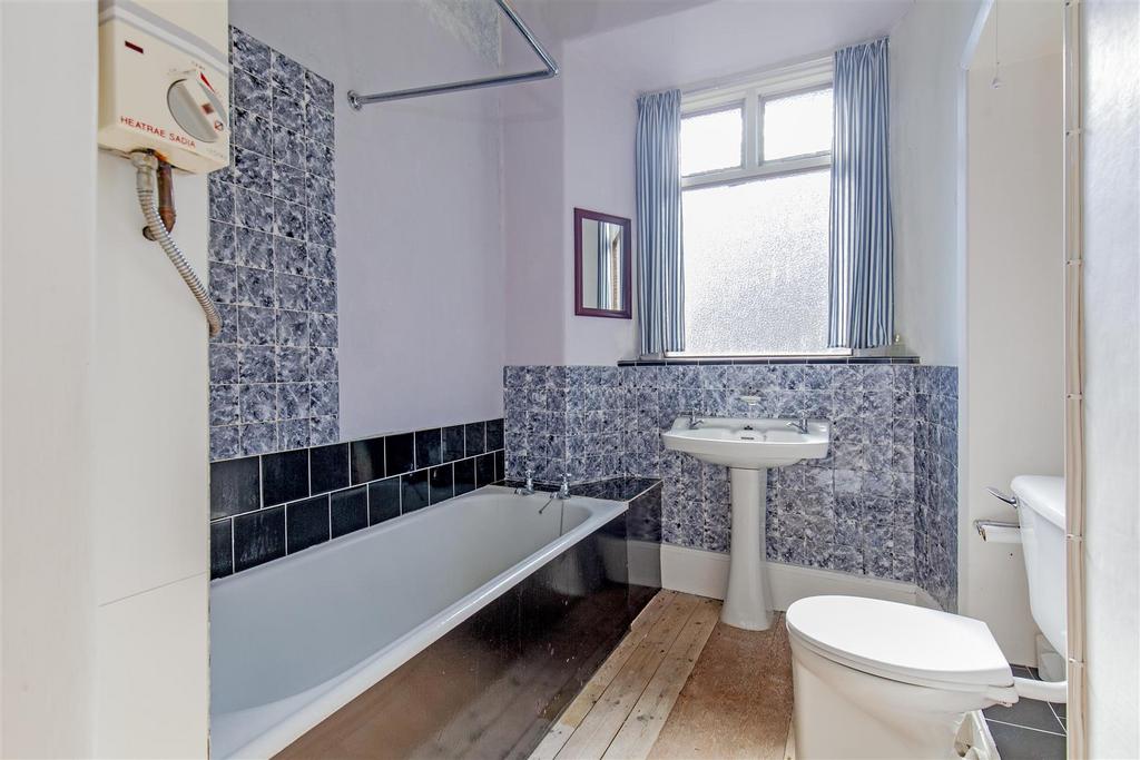 Bathroom-1.jpg