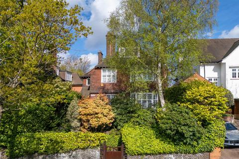 Oakhill Avenue, Hampstead, NW3