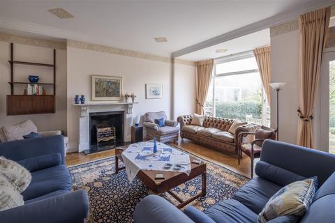undefined, Oakhill Avenue, Hampstead, NW3
