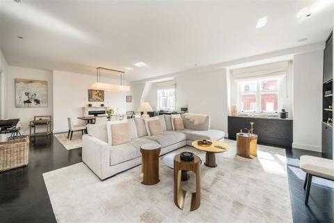 Pont Street, London SW1X