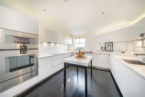 3 bedroom flat to rent, Pont Street, London SW1X
