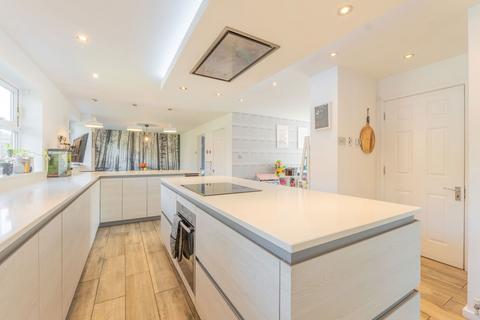 undefined, Binley Close, Solihull B90