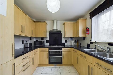 16 Willenhall Drive, Hayes, UB3 2UT