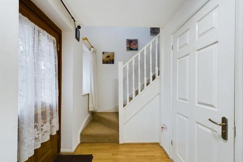 16 Willenhall Drive, Hayes, UB3 2UT