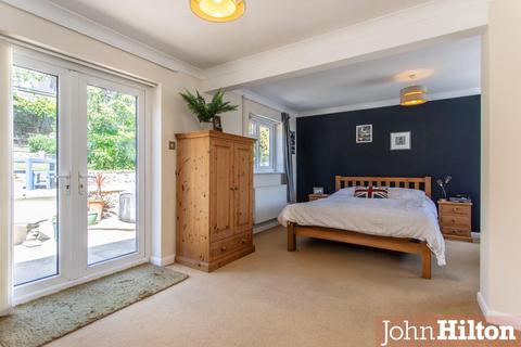 4 bedroom semi-detached bungalow for sale, Oaklands Avenue, Saltdean