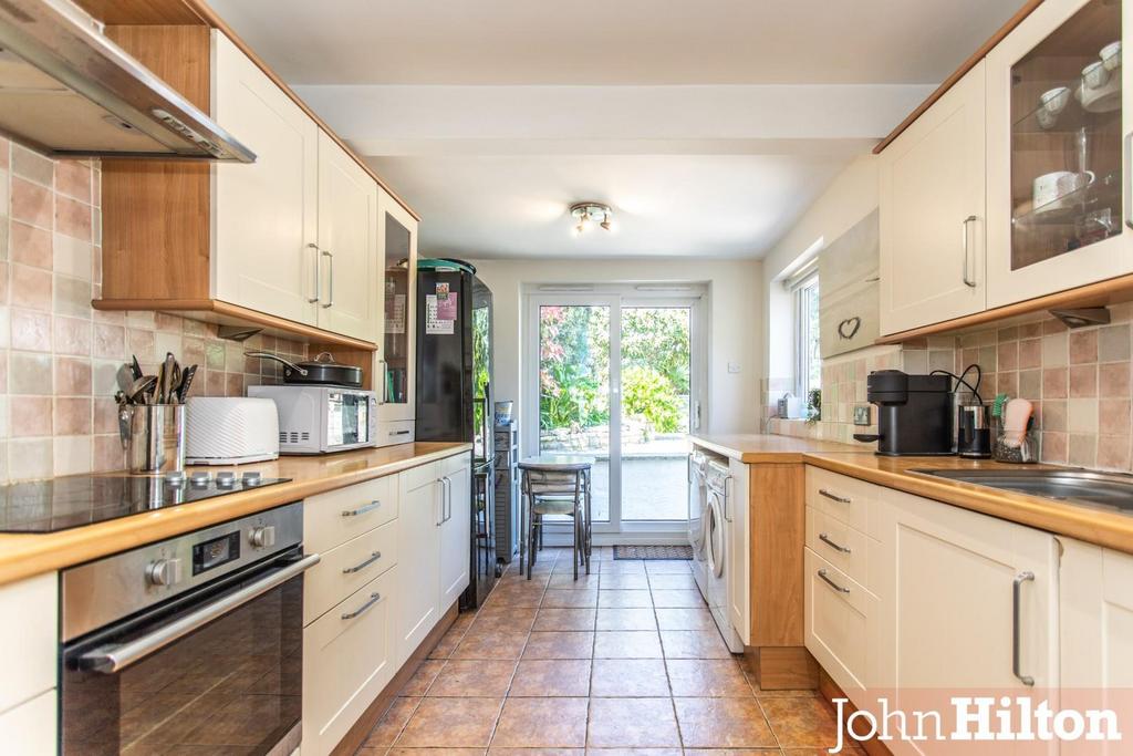 Oaklands Avenue30.jpg