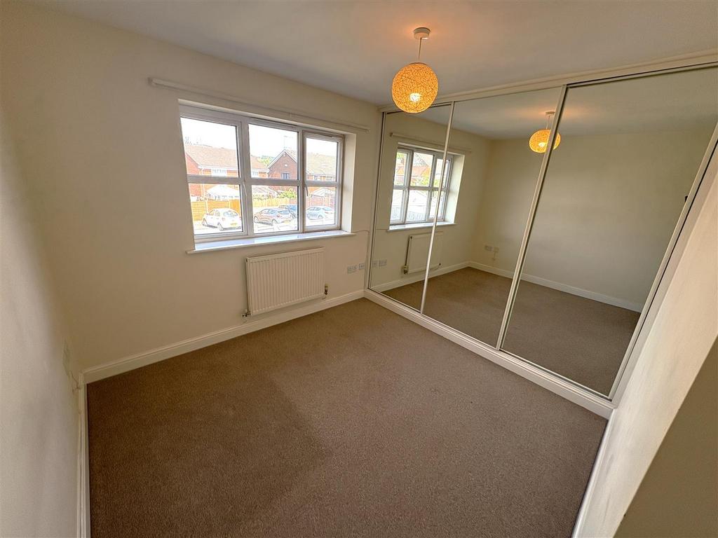 Rear bedroom.JPG