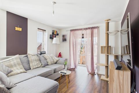 7 Ashby Gardens, Hyde, SK14 3EY