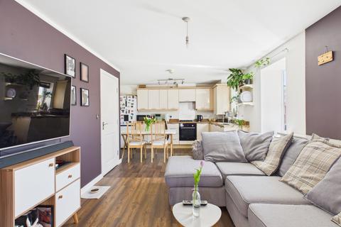 7 Ashby Gardens, Hyde, SK14 3EY
