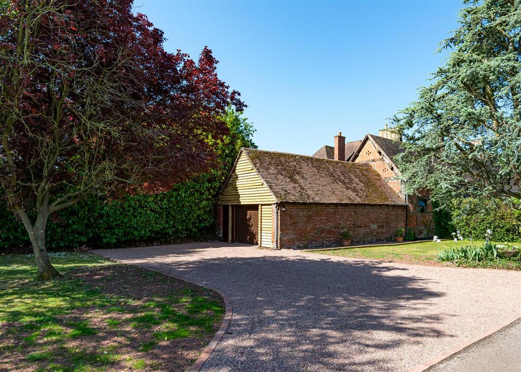 Dingle Cottage-external-08.jpg