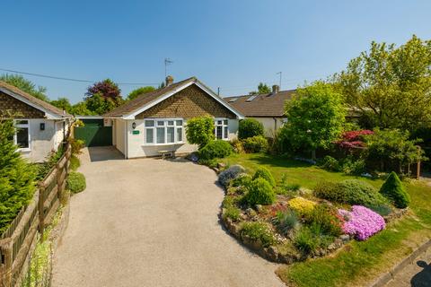 3 bedroom detached bungalow for sale, Bossingham, Canterbury, CT4