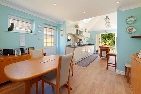 3 bedroom detached bungalow for sale, Bossingham, Canterbury, CT4