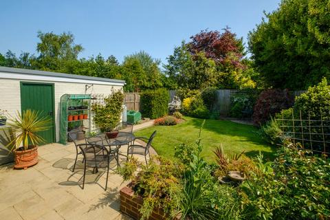 3 bedroom detached bungalow for sale, Bossingham, Canterbury, CT4