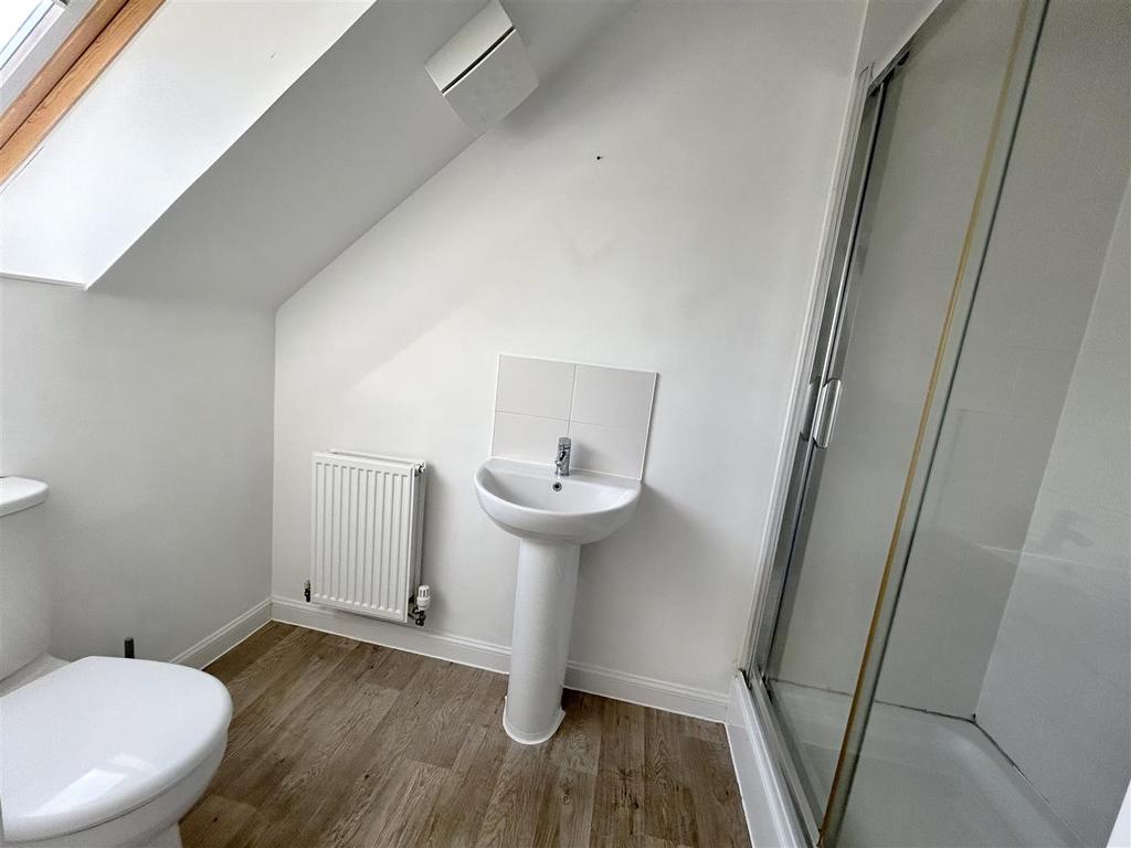 ENSUITE SHOWER.jpg