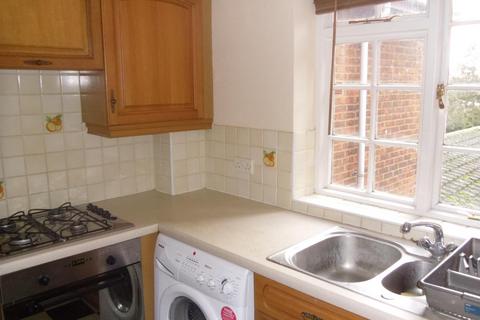 2 bedroom flat to rent, Purcell Court, Stevenage, Hertfordshire