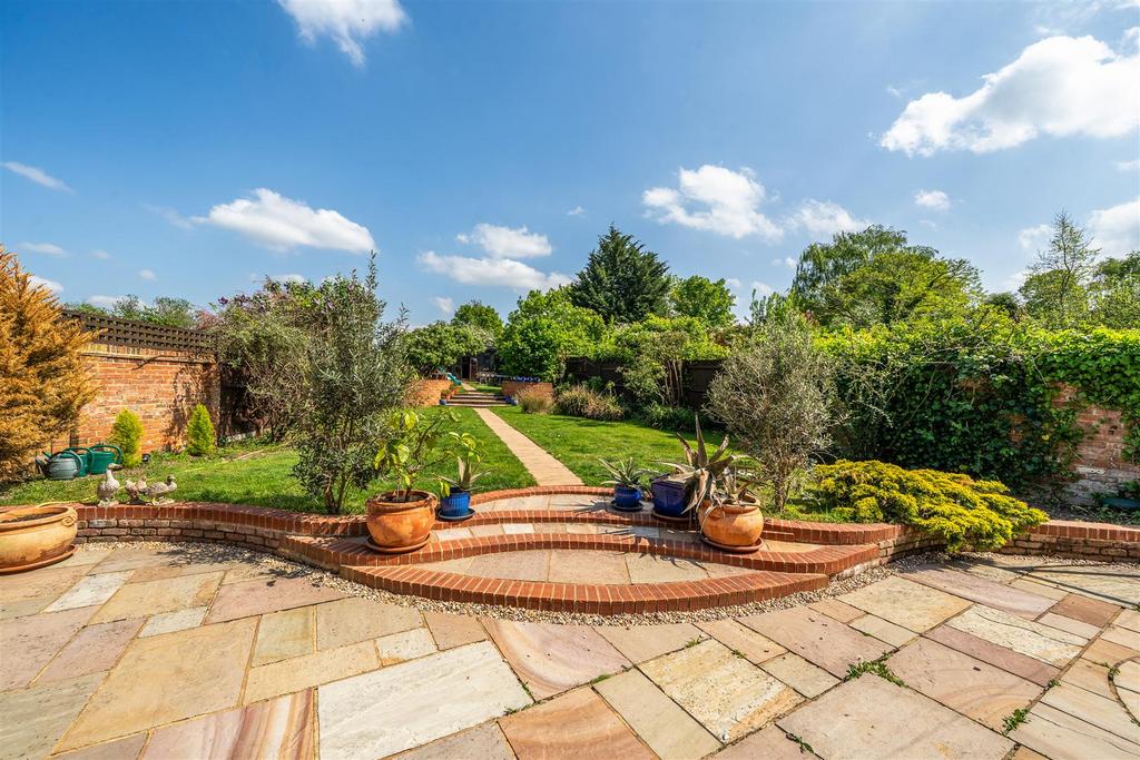 Garden.jpg