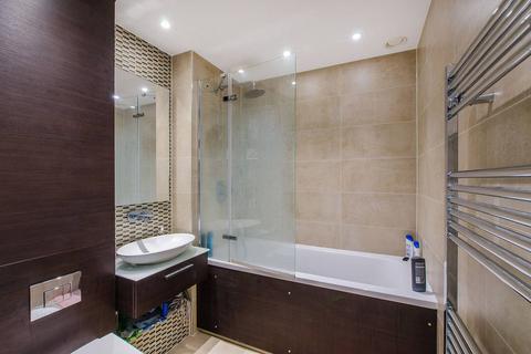 2 bedroom flat for sale, East Ferry Road, Canary Wharf, London, E14