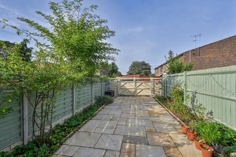 3 bedroom terraced house for sale, Renfrew Close, Beckton, London, E6