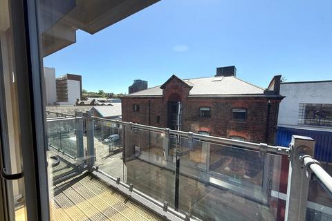 Studio to rent, Standard Studio, Norfolk House, L1
