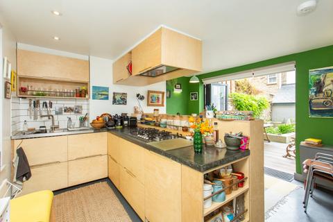 4 bedroom terraced house for sale, Trinity Square, Margate, CT9