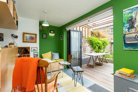 4 bedroom terraced house for sale, Trinity Square, Margate, CT9